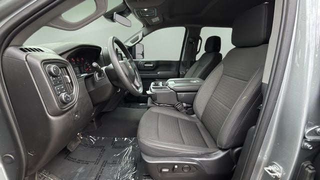 2025 Chevrolet Silverado 2500HD Custom