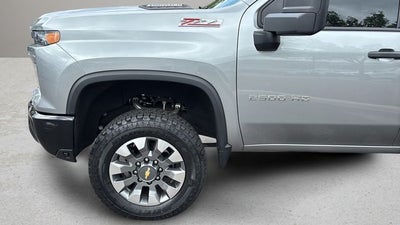 2025 Chevrolet Silverado 2500HD Custom