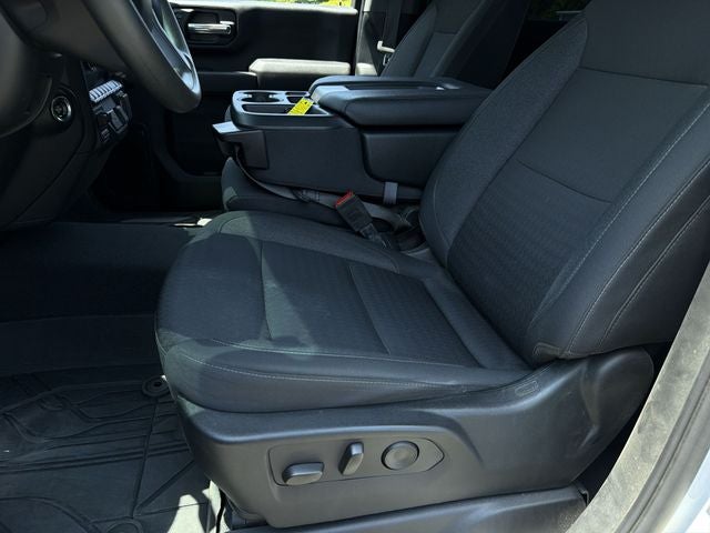 2024 Chevrolet Silverado 2500HD Custom 5th Wheel