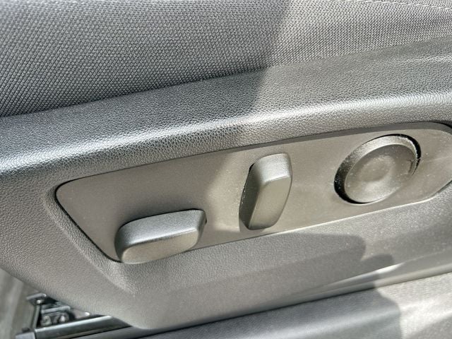 2023 Chevrolet Silverado 1500 LT LT1