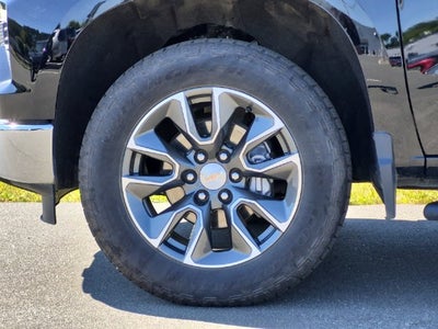 2025 Chevrolet Silverado 1500 LT LT1
