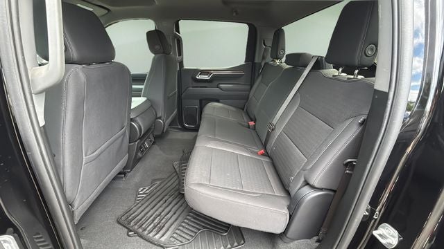 2025 Chevrolet Silverado 1500 LT LT1