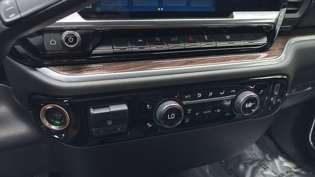 2025 Chevrolet Silverado 1500 LT LT1