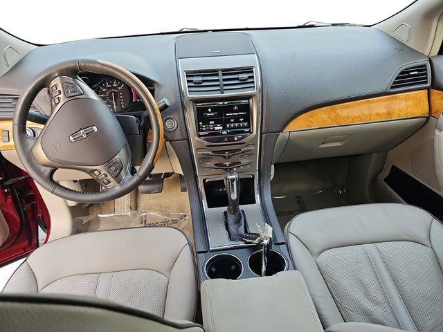2015 Lincoln MKX Base