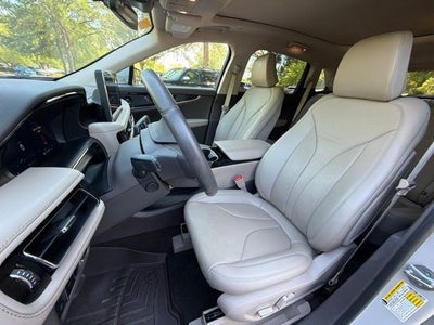 2021 Lincoln Nautilus Reserve