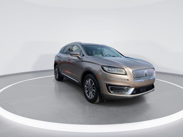 2019 Lincoln Nautilus Select