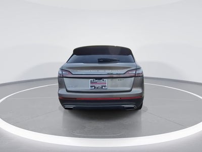 2019 Lincoln Nautilus Select