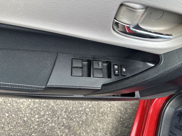 2014 Toyota Corolla LE Plus