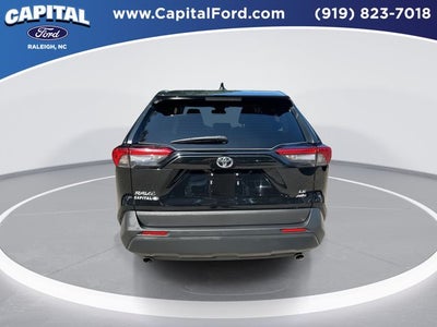 2025 Toyota RAV4 LE
