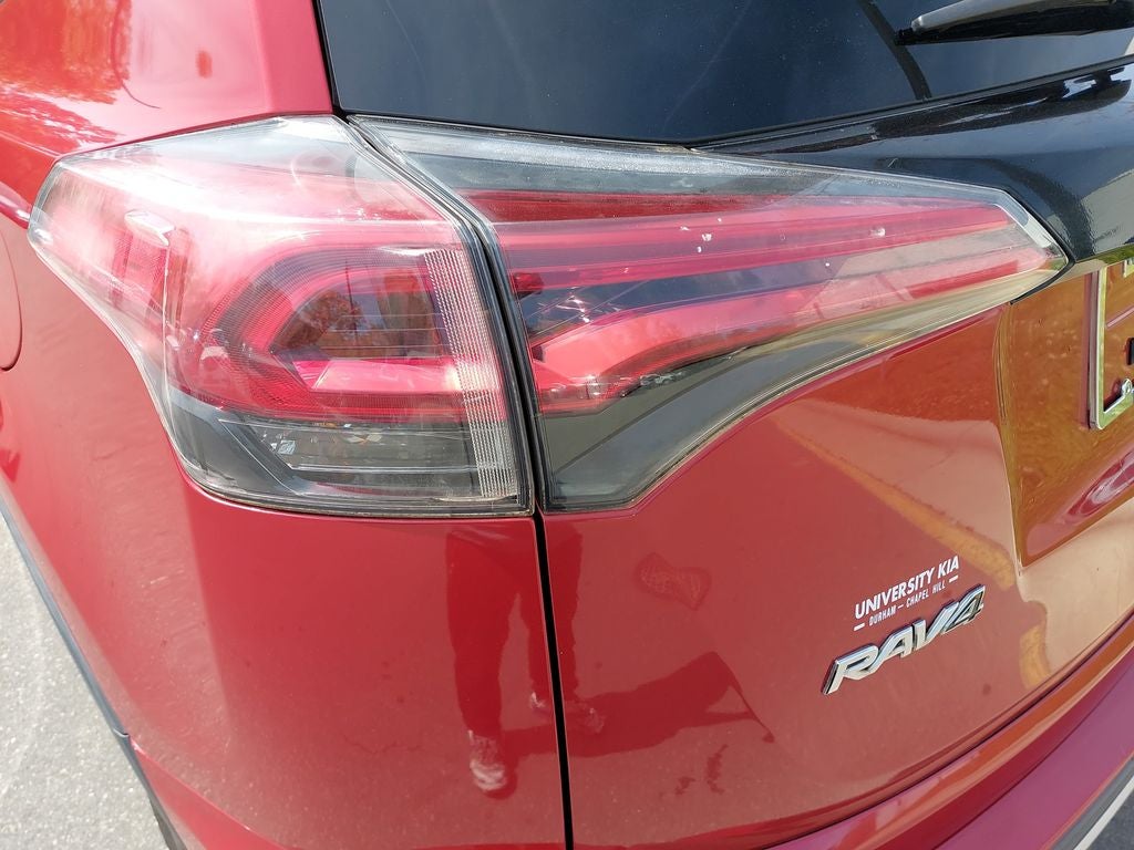 2016 Toyota RAV4 SE