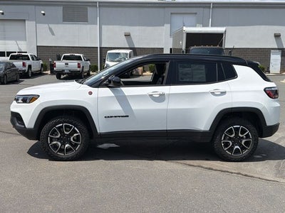 2025 Jeep Compass Trailhawk