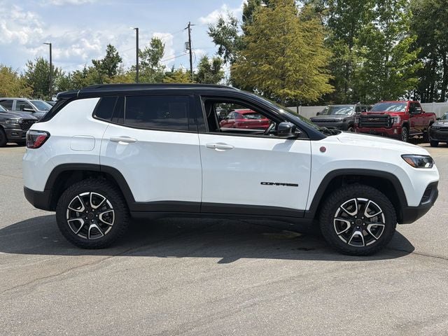 2025 Jeep Compass Trailhawk
