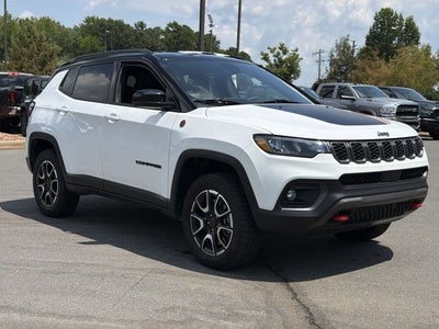 2025 Jeep Compass Trailhawk