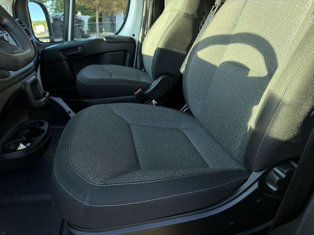 2025 RAM ProMaster 2500 Base