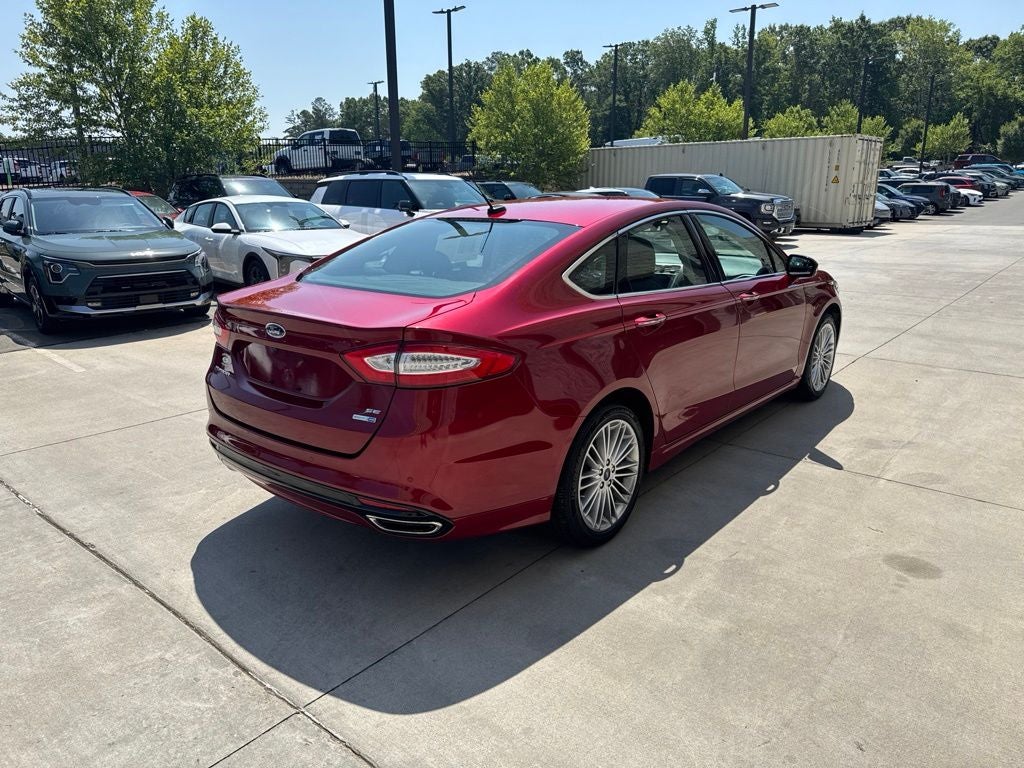 2016 Ford Fusion SE