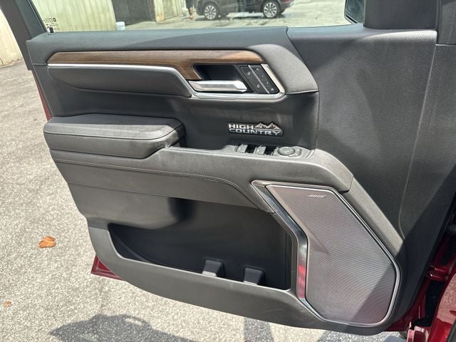 2022 Chevrolet Silverado 1500 High Country