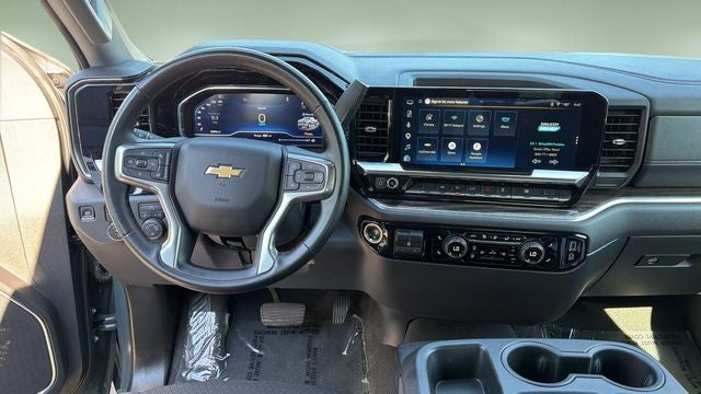 2025 Chevrolet Silverado 1500 LT LT1