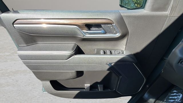 2025 Chevrolet Silverado 1500 LT LT1
