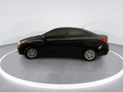 2022 Hyundai Accent SE