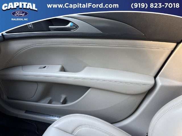 2017 Lincoln MKZ Premiere