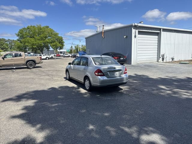 2008 Nissan Versa 1.8 S