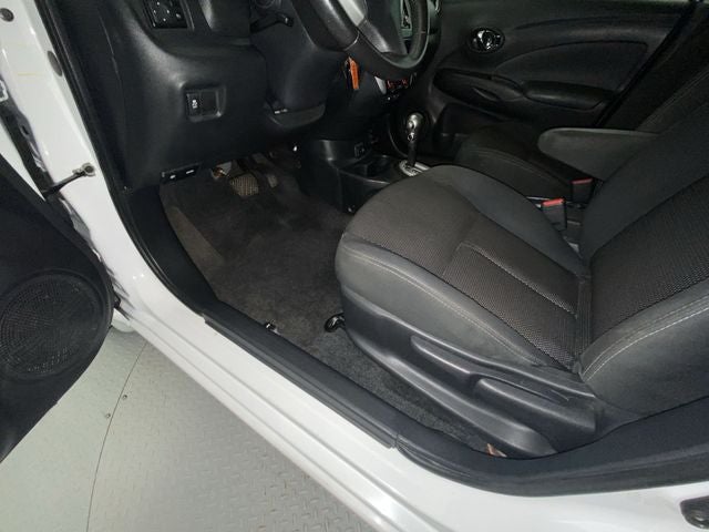 2017 Nissan Versa 1.6 SV