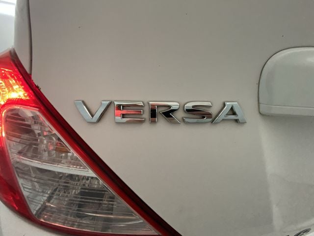 2017 Nissan Versa 1.6 SV