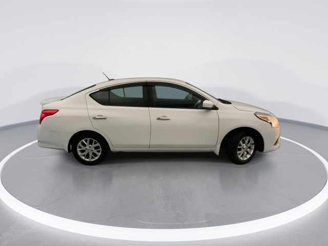 2017 Nissan Versa 1.6 SV