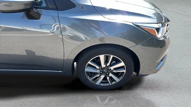 2024 Nissan Versa 1.6 SV