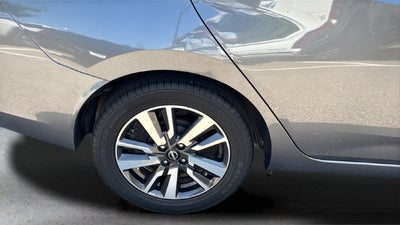 2024 Nissan Versa 1.6 SV