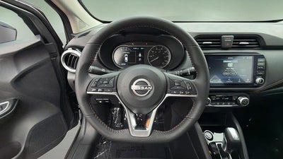 2025 Nissan Versa 1.6 SR
