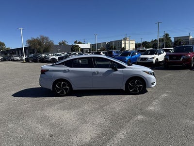 2025 Nissan Versa 1.6 SR