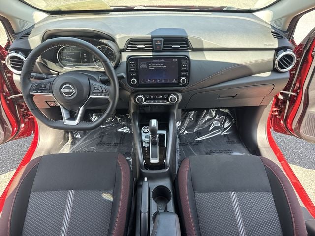 2025 Nissan Versa 1.6 SR