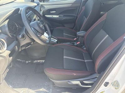 2025 Nissan Versa 1.6 SR
