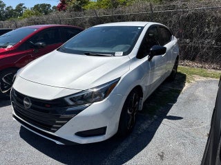 2025 Nissan Versa 1.6 SR