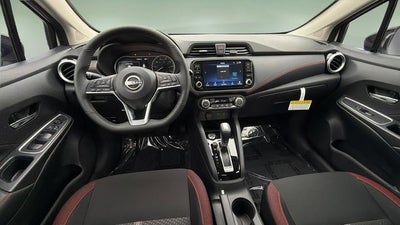 2025 Nissan Versa 1.6 SR