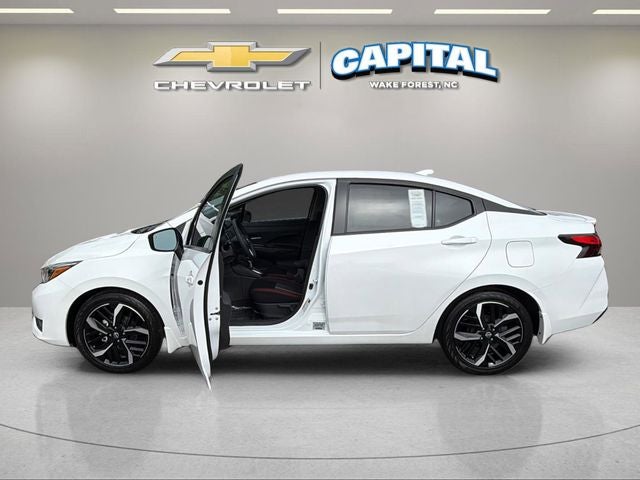 2025 Nissan Versa 1.6 SR