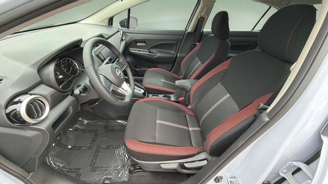 2025 Nissan Versa 1.6 SR