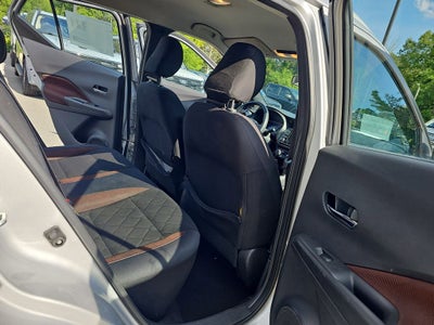 2019 Nissan Kicks SR