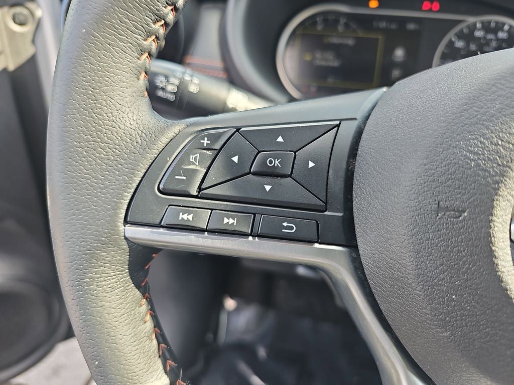 2019 Nissan Kicks SR