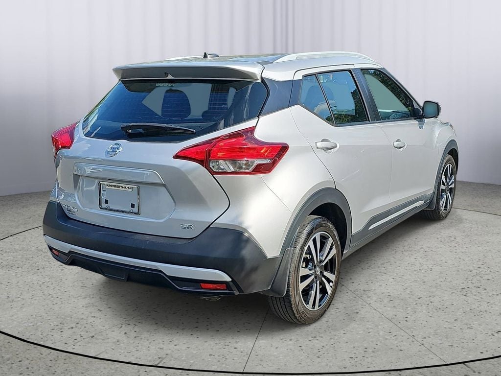 2019 Nissan Kicks SR