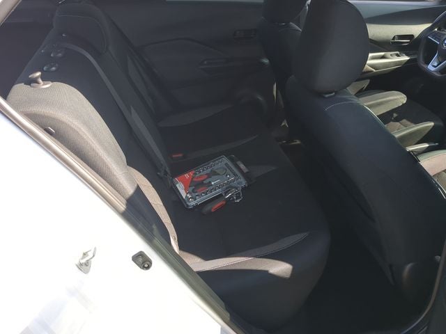 2019 Nissan Kicks S