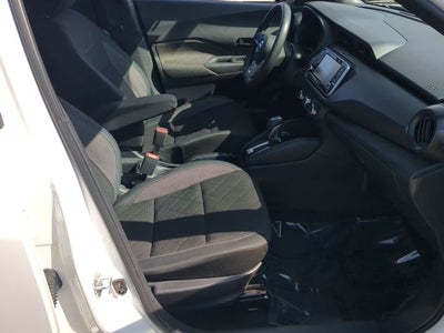 2019 Nissan Kicks S