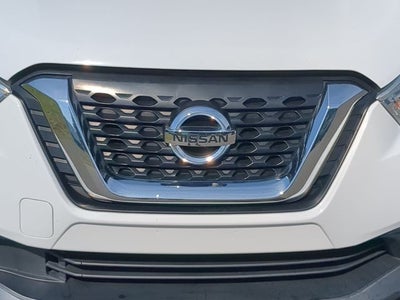 2019 Nissan Kicks S