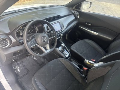 2020 Nissan Kicks SV