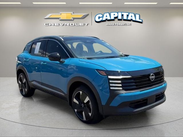2025 Nissan Kicks SR