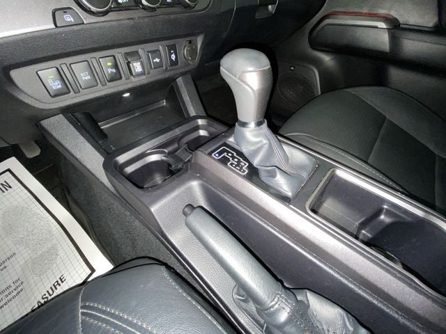 2022 Toyota Tacoma TRD Off-Road V6