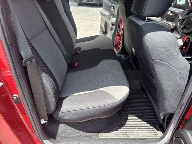 2022 Toyota Tacoma TRD Sport V6