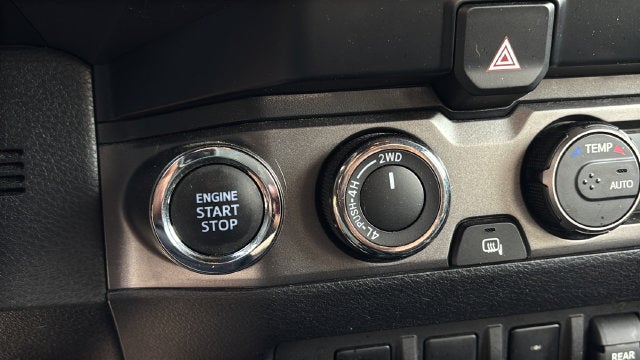 2022 Toyota Tacoma TRD Off-Road V6