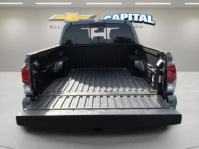 2022 Toyota Tacoma TRD Off-Road V6